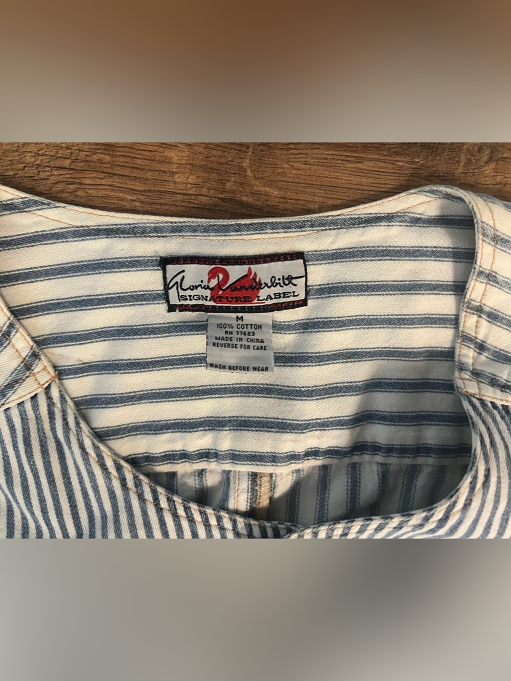vintage 80’s Gloria Vanderbilt denim romper blue & white hickory stripe pattern - Picture 3 of 10